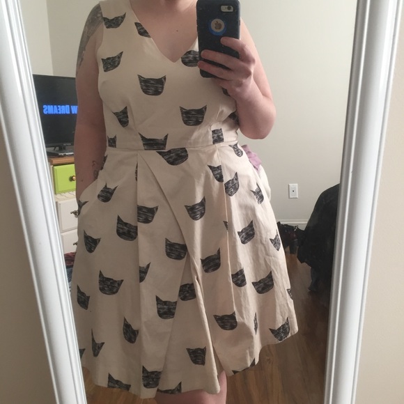 SOLD💥 Anthropologie cat print dress 🐱 - Picture 3 of 6